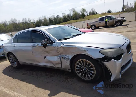 2012 BMW 740Li z USA, uszkodzony, nr VIN WBAKB4C5XCC575398